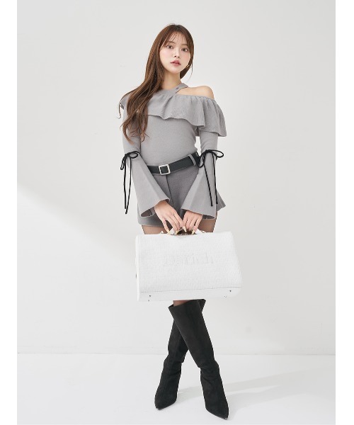 Darich（ダーリッチ）の「ベルスリーブフリルニットトップス（ニット