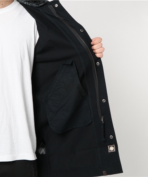 Pretty Green（プリティーグリーン）の「CASSIDY ペイズリーフード