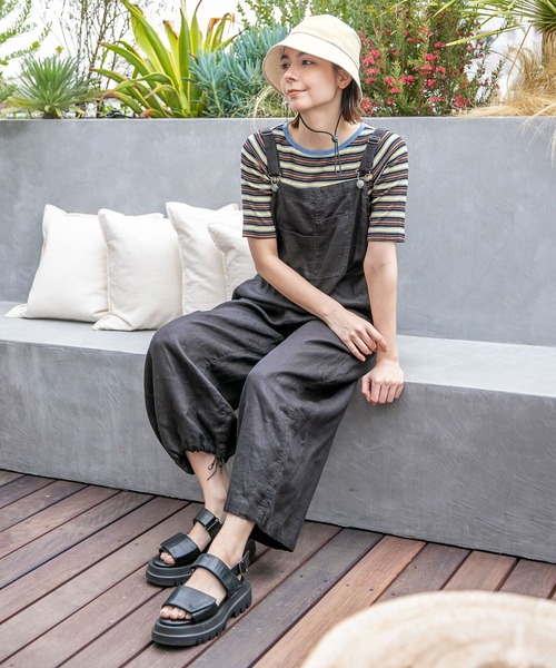 niko and（ニコアンド）の「リネンツイルリメイク風サロペット