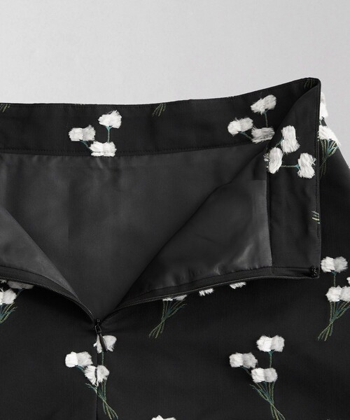 LOEFF（ロエフ）の「＜LOEFF＞ワタスゲ ジャカード コクーン スカート