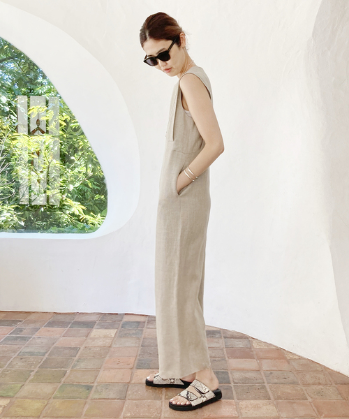 IENA（イエナ）の「麻スクエアショルダーオールインワン（つなぎ