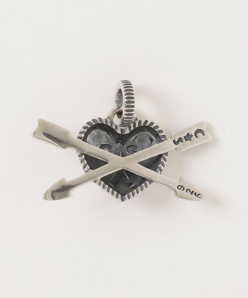 CODY SANDERSON（コディサンダーソン）の「Heart & Sheriff Star