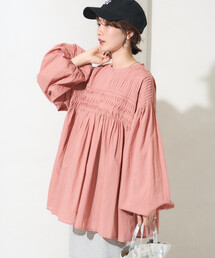 ギャザー」に該当するレディースのシャツ/ブラウスファッション通販