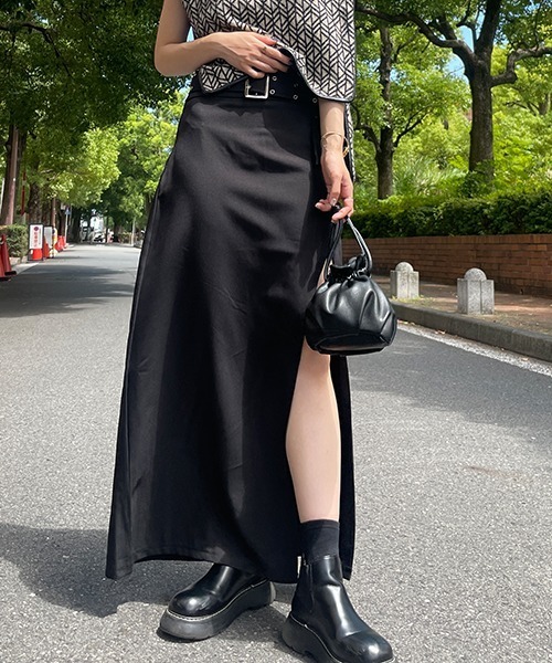 SEN TOKYO（セントーキョー）の「スタイルUP効果抜群。ディープ