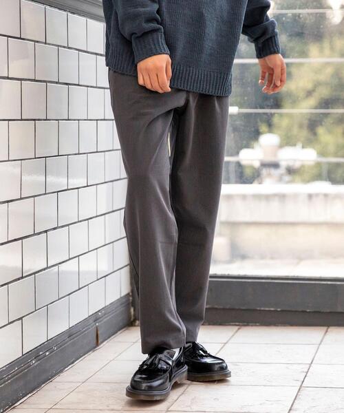 coen（コーエン）の「ポリエステルレーヨンタックイージーパンツ