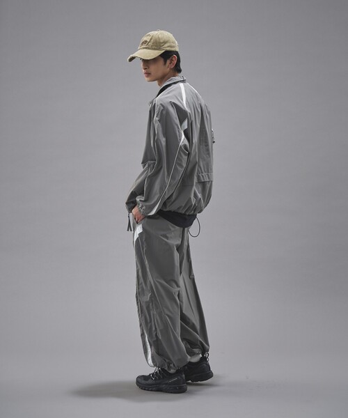 UMBRO（アンブロ）の「UMBRO/アンブロ 別注 UMBRO ナイロンライン