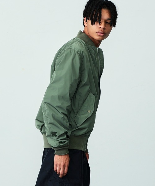 Alpha Industries（アルファインダストリーズ）の「ボンディング L-2B
