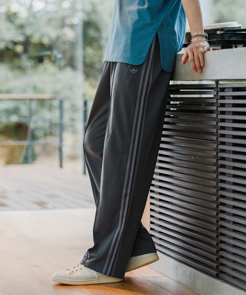 adidas（アディダス）の「adidas originals (アディダス オリジナルス