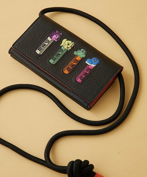 ear PAPILLONNER（イアパピヨネ）の「”PEZ(ペッツ)×ear