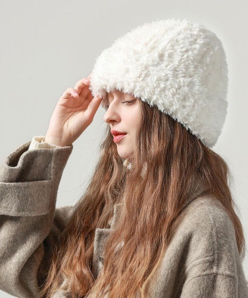 セール】【float】ふわふわ フェイクファー ニット帽（ニットキャップ