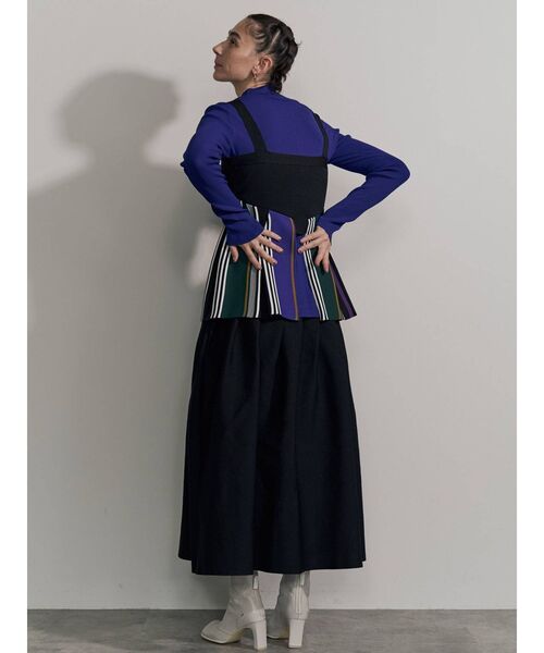 UN3D.（アンスリード）の「マルチストライプニットビスチェ