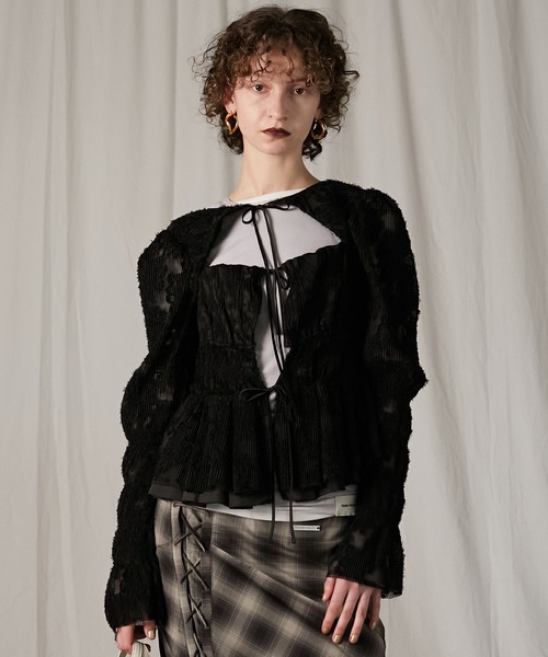 PRANK PROJECT（プランクプロジェクト）の「ペプラムボウトップ