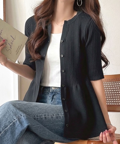 セール】ふわりと映えて、優雅に広がる。リブ切り替えペプラムトップス