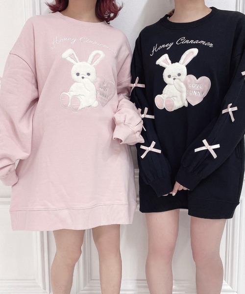 Honey Cinnamon（ハニーシナモン）の「袖リボンハニーアップリケ