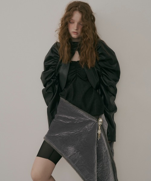 ボリュームギャザーフェイクレザーボレロ（カーディガン/ボレロ）｜J1U