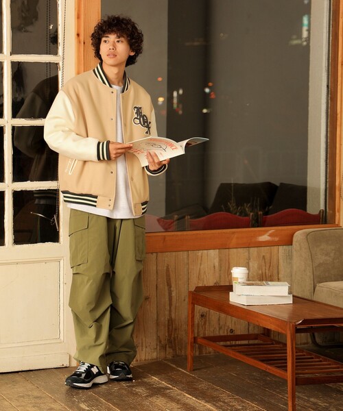 PENNEYS（ぺニーズ）の「PENNEY'S × BEAMS HEART / FOX スタジアム