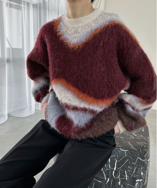 Ameri（アメリ）の「BODY LINE ABORIGINE ART KNIT TOP（ニット