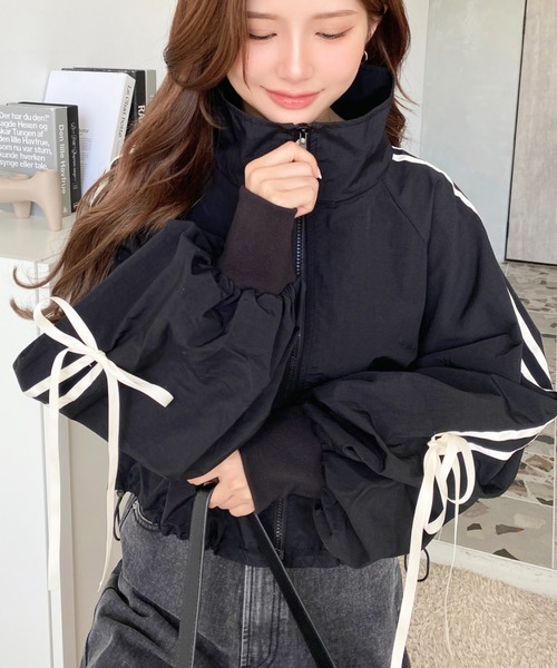 moment+（モーメントプラス）の「ナイロンサイドライン袖リボン