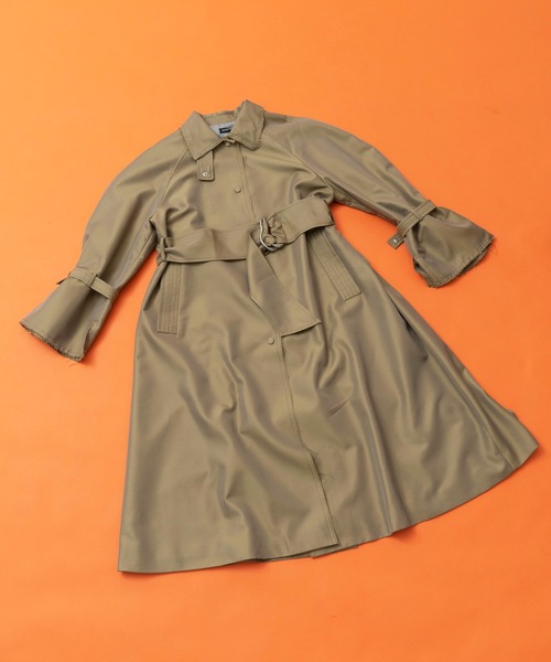 MAISON SPECIAL（メゾンスペシャル）の「ベルスリーブカットオフコート