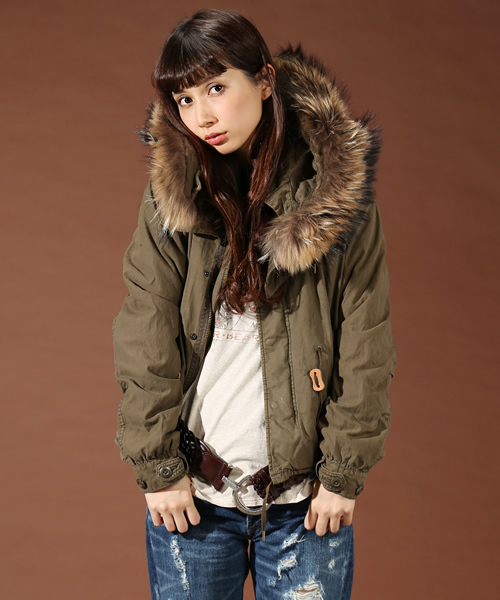 goa（ゴア）の「ラクーンファー付 硫化ショートモッズコート（モッズ