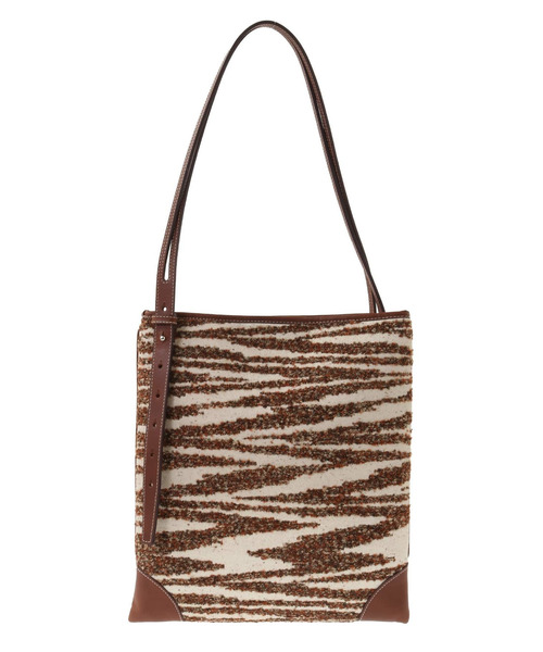 A VACATION（アヴァケーション）の「＜A VACATION (ア ヴァケーション