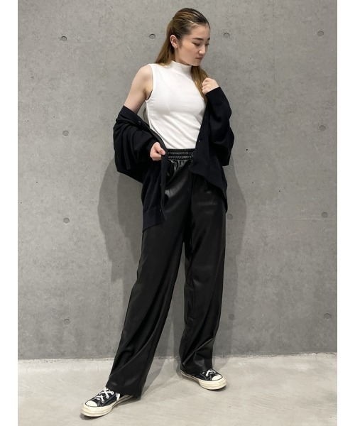 GAP（ギャップ）の「ミッドライズ イージー ワイド フェイクレザー