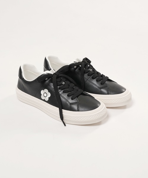 MARY QUANT（マリークワント）の「アイコンデイジーバイカラー