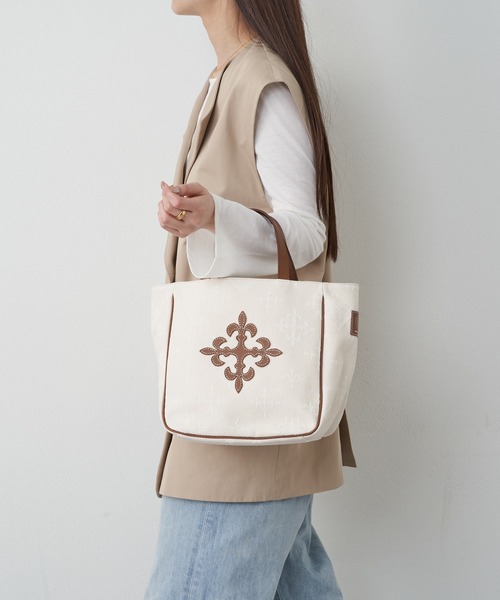 russet（ラシット）の「OMEKASHIエブリデイトートバッグ (CE-1305