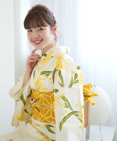 utatane（ウタタネ）の「浴衣3点セット はじけるイエローの百合（浴衣
