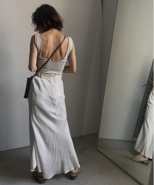 Ameri（アメリ）の「SATIN JACQUARD FLARE SKIRT（スカート）」 - WEAR