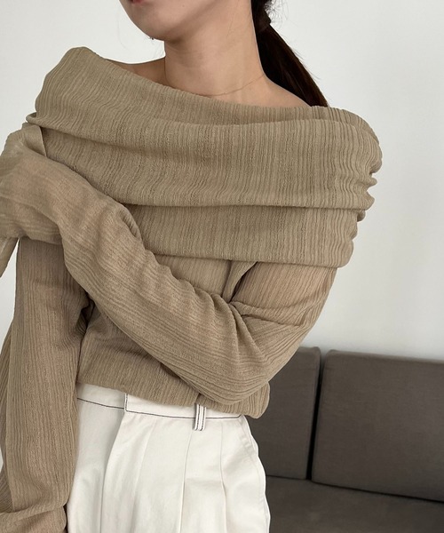 CAPRICIEUX LE'MAGE（カプリシューレマージュ）の「オフショルシアー