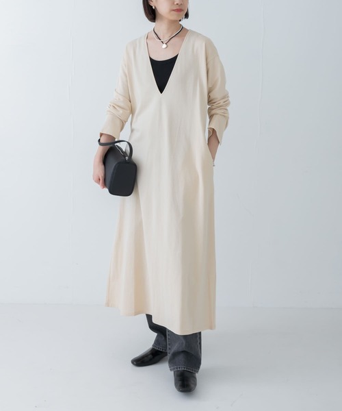 セール】『MADE IN JAPAN』Vネックロングワンピース（ワンピース