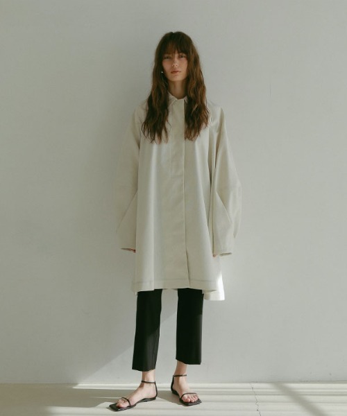 ETRE TOKYO（エトレトウキョウ）の「ボリュームスリーブオックス