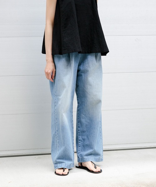 かぐれ（カグレ）の「フェードデニムイージーパンツ（デニムパンツ