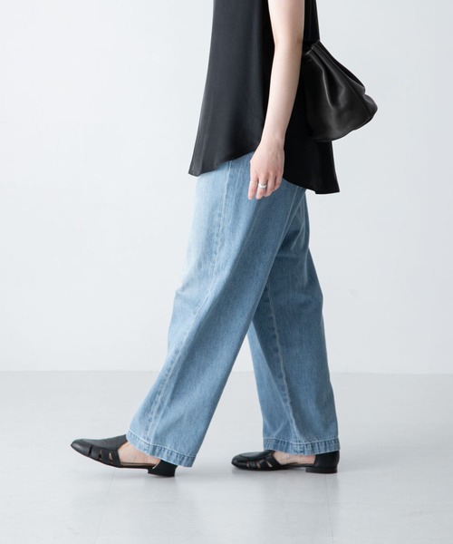 かぐれ（カグレ）の「フェードデニムイージーパンツ（デニムパンツ