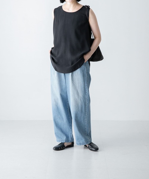 かぐれ（カグレ）の「フェードデニムイージーパンツ（デニムパンツ