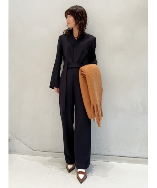 Mila Owen（ミラオーウェン）の「ウエストベルトジャケット風