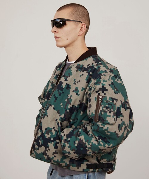 BEAMS（ビームス）の「リバーシブル ダウン フライトジャケット