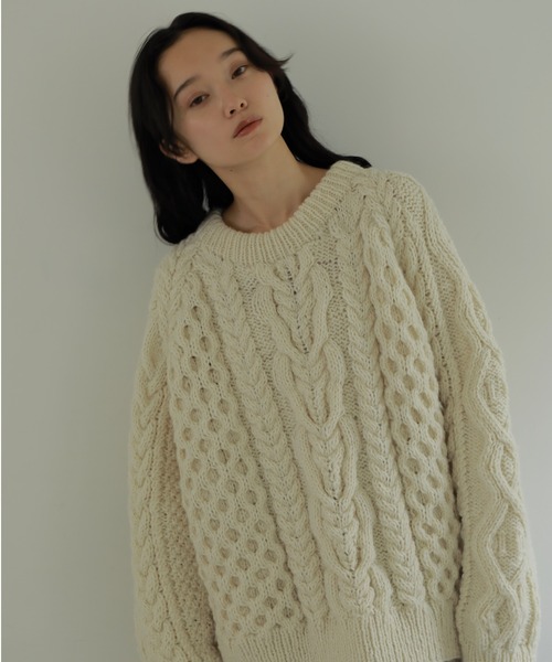 CASA FLINE（カーサフライン）の「アラン模様ハンドニットプルオーバー