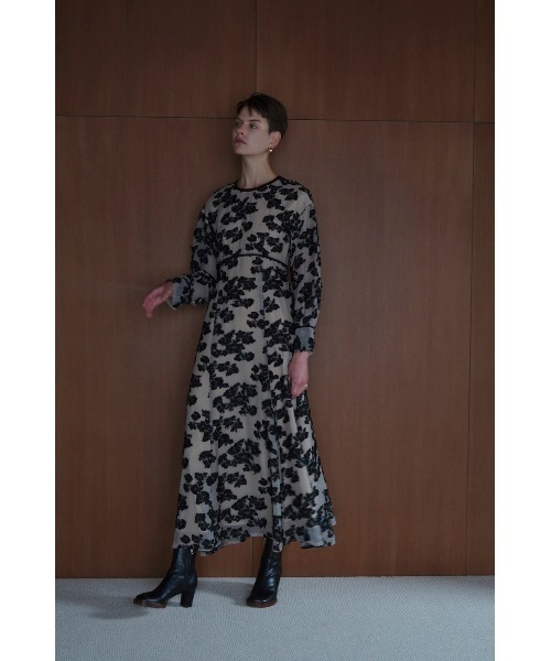 CLANE（クラネ）の「FLOW FLOWER JACQUARD ONE PIECE（ワンピース