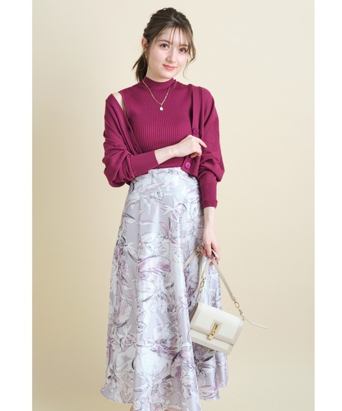 Apuweiser-riche（アプワイザーリッシェ）の「ピオニープリントフレア