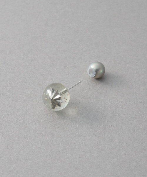 ete（エテ）の「[オーナメントピアス] スノードーム（ピアス（片耳用