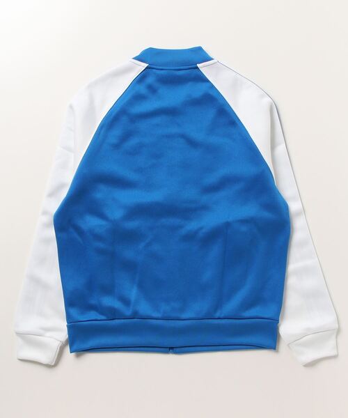 adidas（アディダス）の「アディカラー クラシックス オーバーサイズ