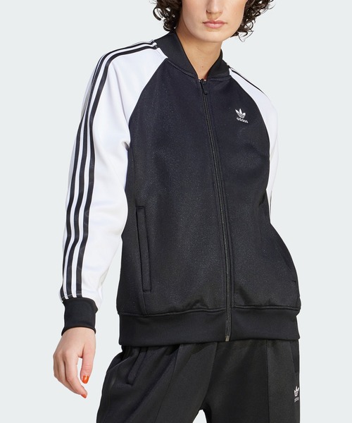 adidas（アディダス）の「アディカラー クラシックス オーバーサイズ