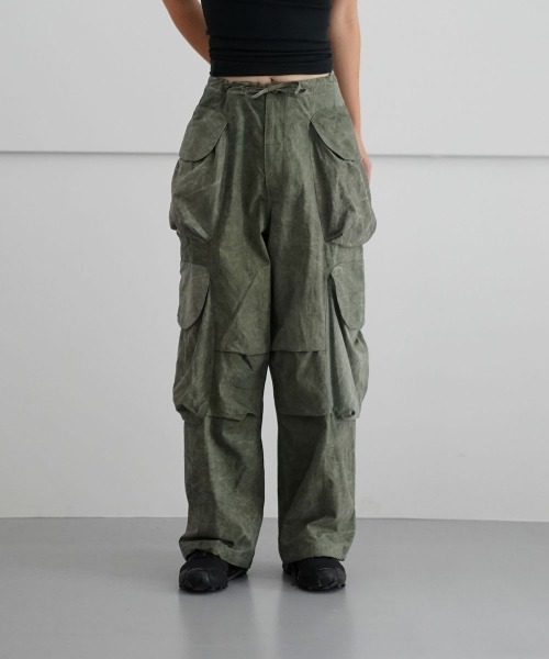 entire studios（エンタイアスタジオ）の「ENTIRE STUDIOS GOCAR CARGO