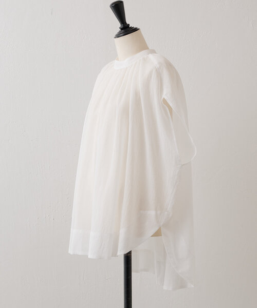 BEARDSLEY（ビアズリー）の「コットンシフォンギャザー丸ブラウス