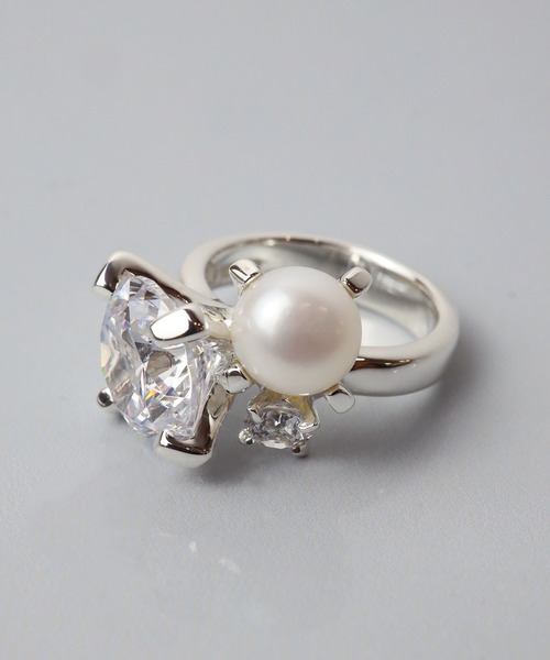 ジルコニア・パール3つ石ピンキーリング（リング）｜e.m.（イーエム
