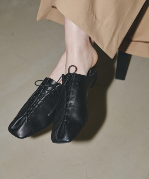 TODAYFUL（トゥデイフル）の「Laceup Leather Shoes（スリッポン