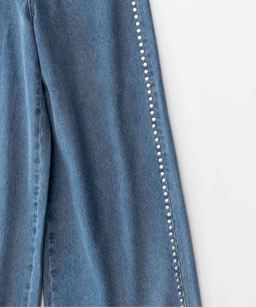 MAISON SPECIAL（メゾンスペシャル）の「Studs Side Line Wide Denim
