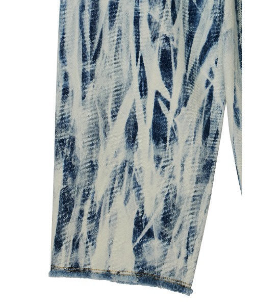 HAND BLEACH LOOSE DENIM（デニムパンツ）｜Ameri（アメリ）の
